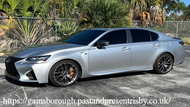 Mobil Nexus dari Toyota Motor Corporation