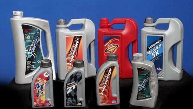 7 Macam Merek Oli untuk Mobil Mewah
